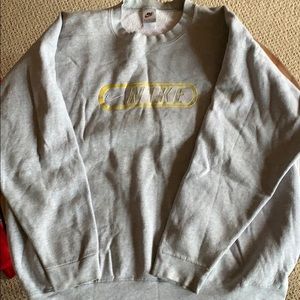 Vintage Nike sweatshirt